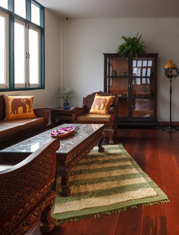 Baan Khun Nine Wang Doem Hotel Banguecoque Exterior foto
